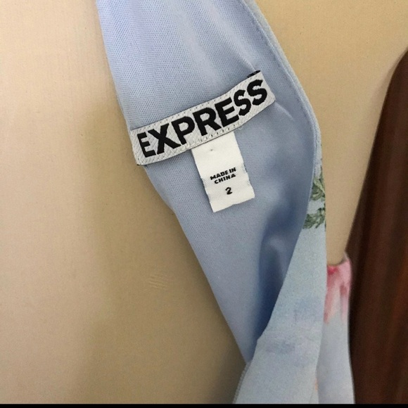 Express Tiered Floral Halter Dress 2 - Picture 9 of 9